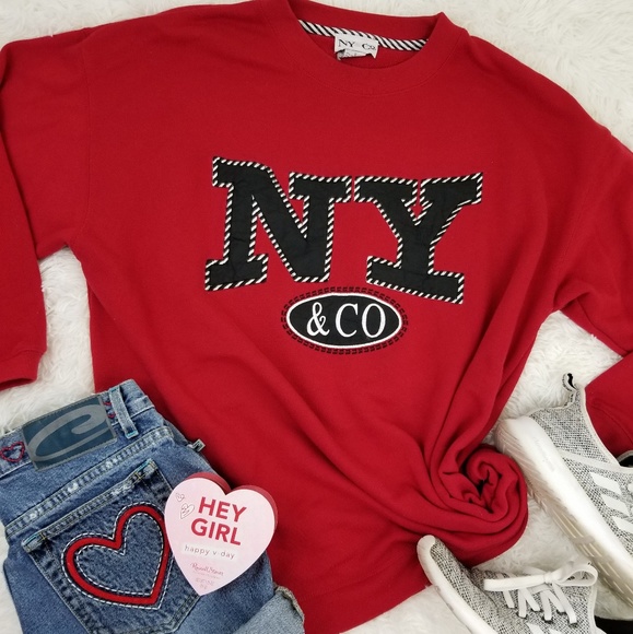 Vintage Tops - Vintage 90s Sporty Chic NY Sweatshirt Slouchy Sm